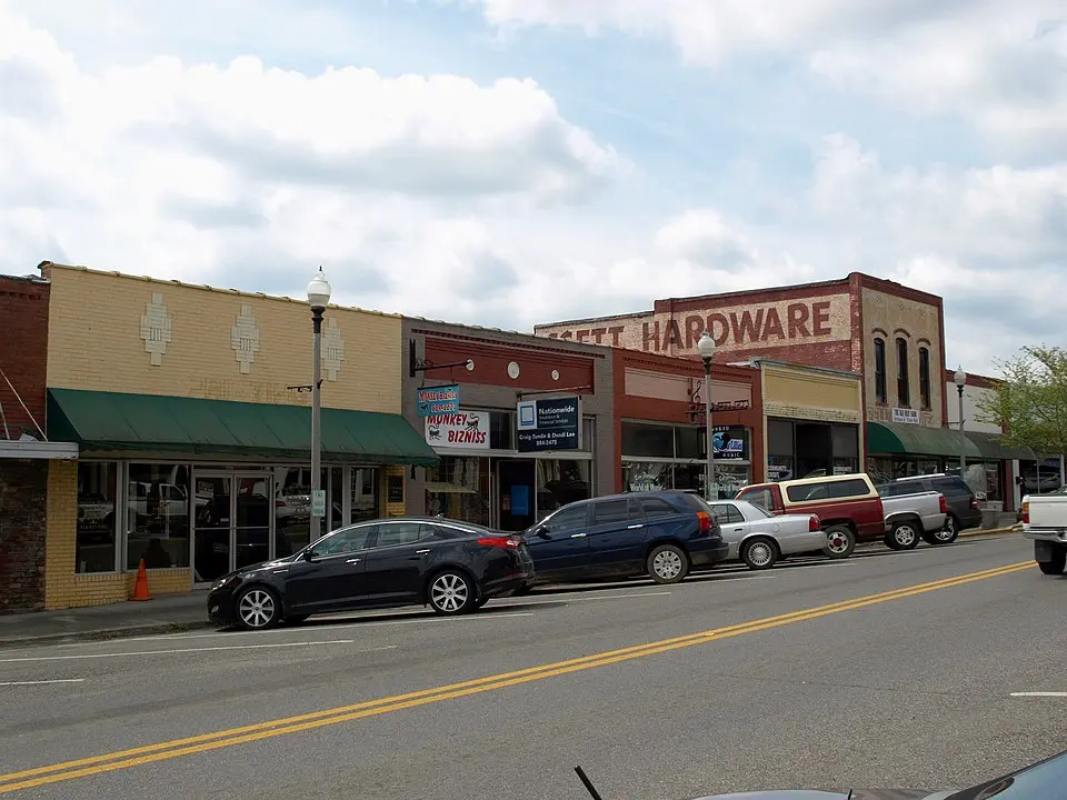 Pell City, AL