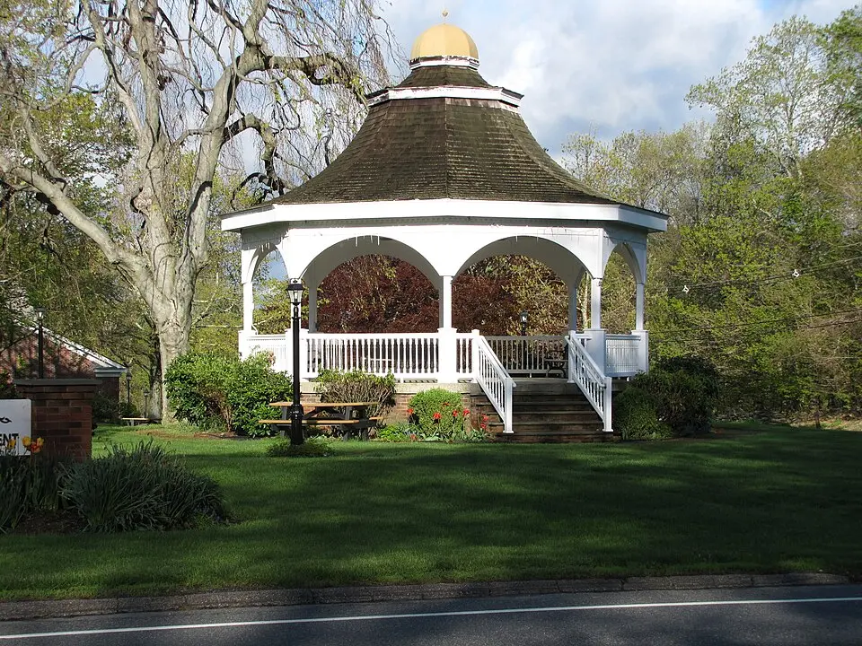 Monroe, CT