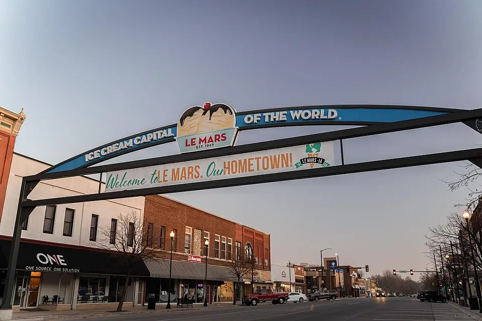 Lemars, IA