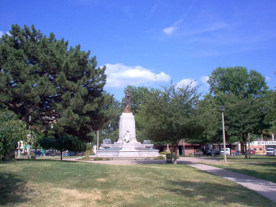 Jacksonville, IL