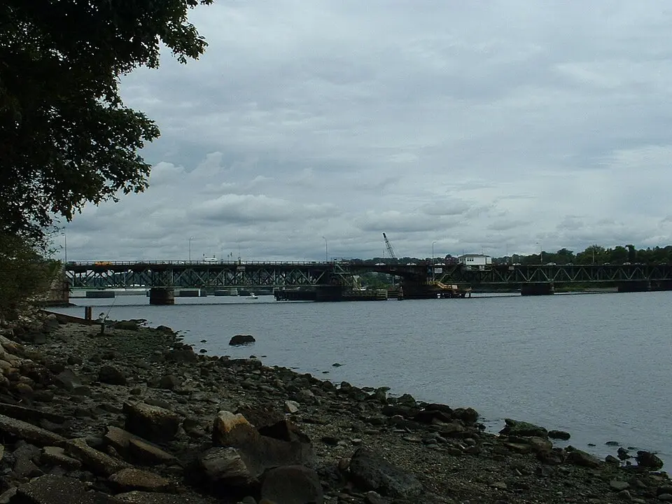 Somerset, MA