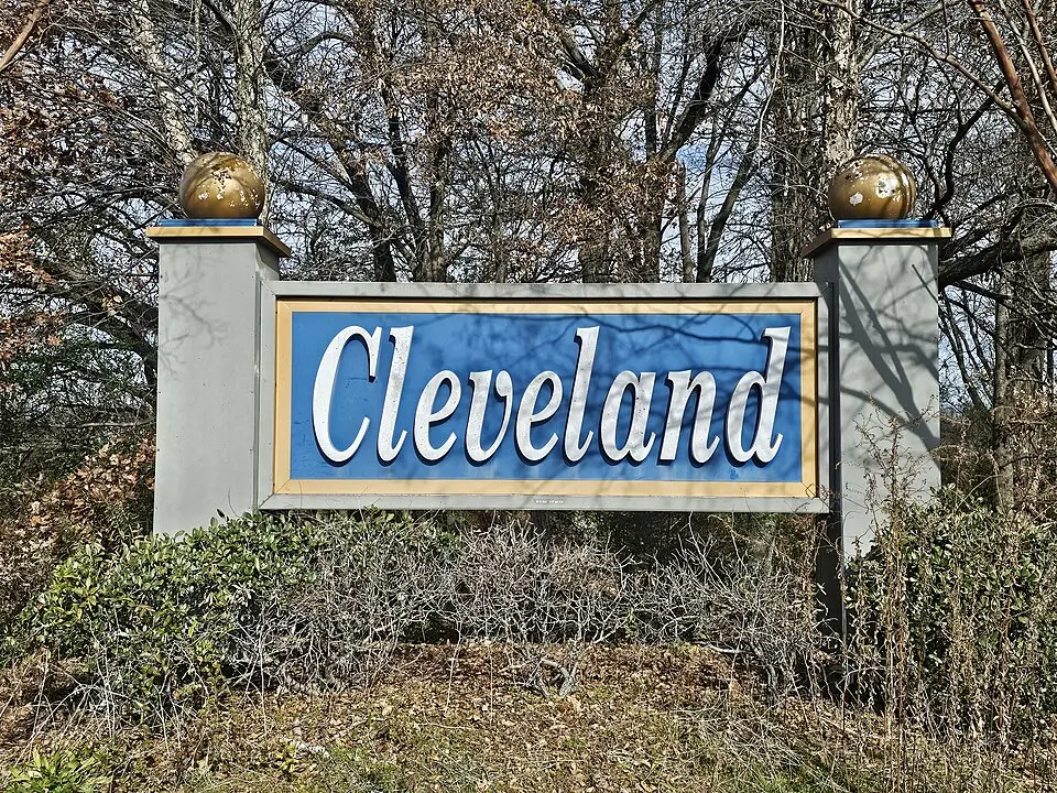 Cleveland, MS