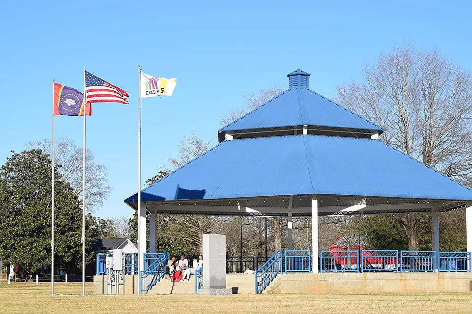 Petal, MS