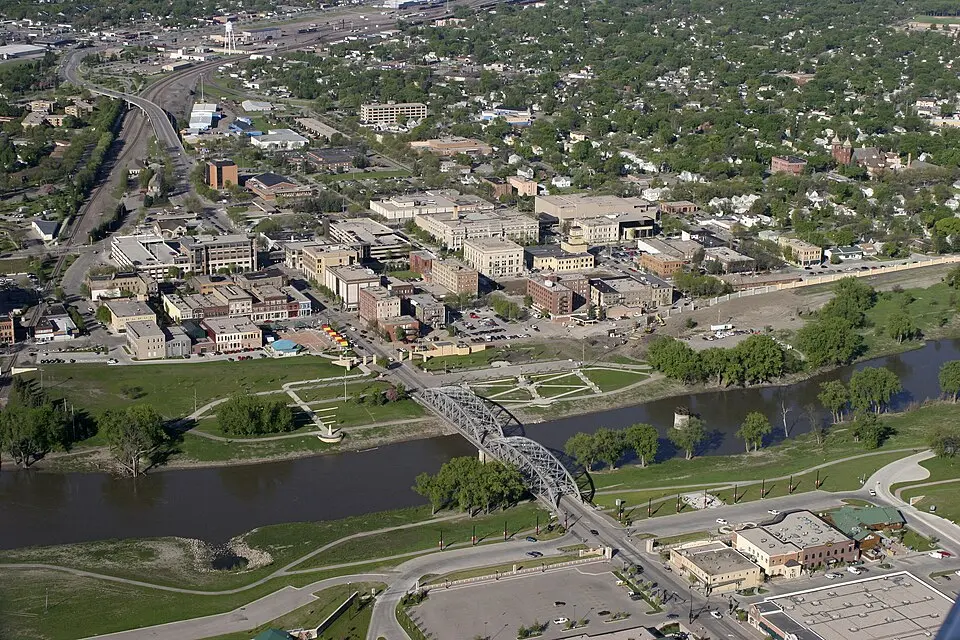 Grand Forks, ND
