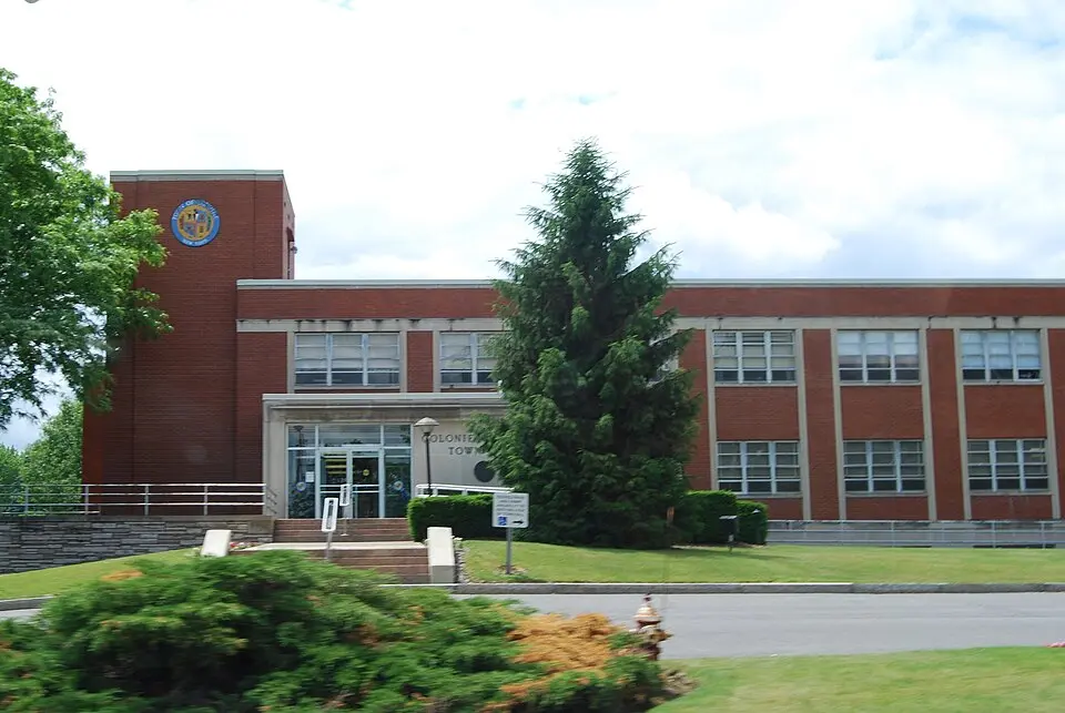Colonie Town, NY