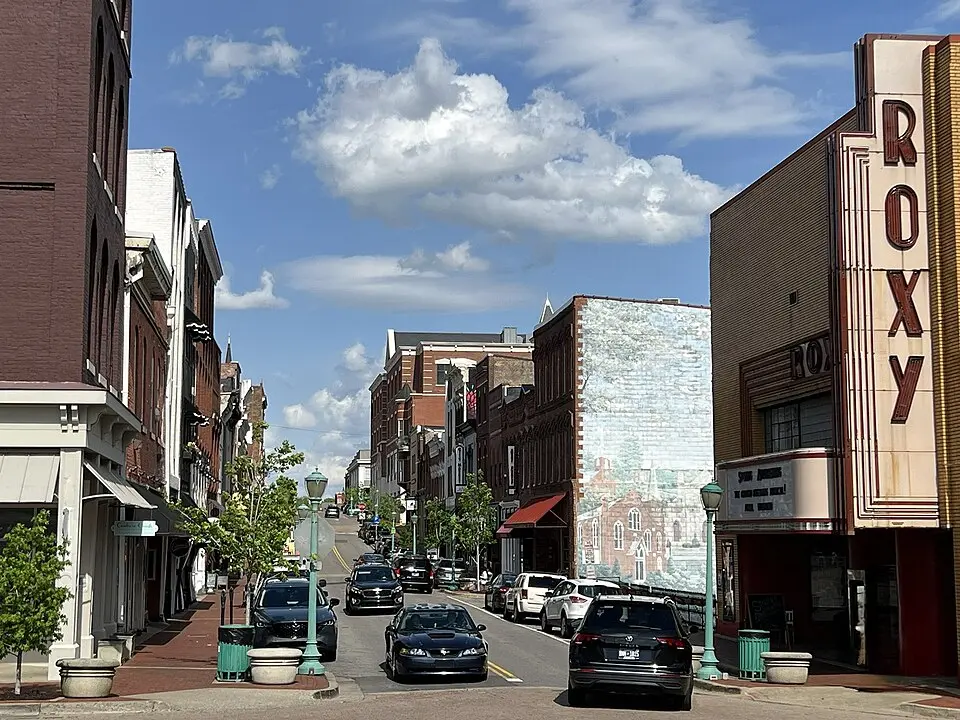Clarksville, TN