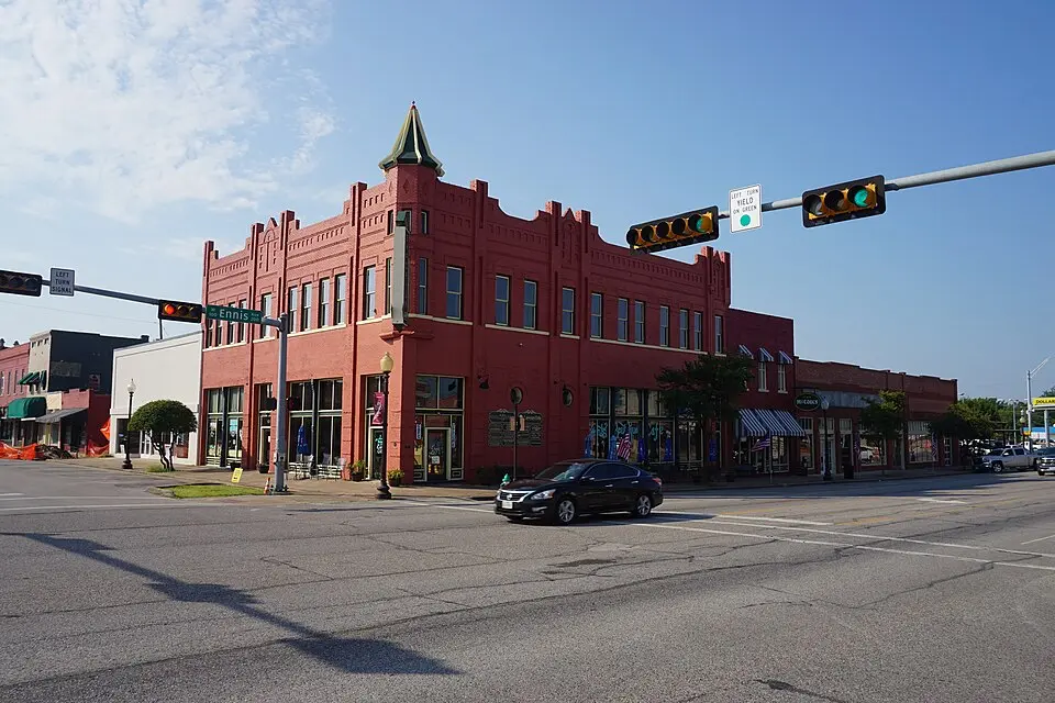 Ennis, TX