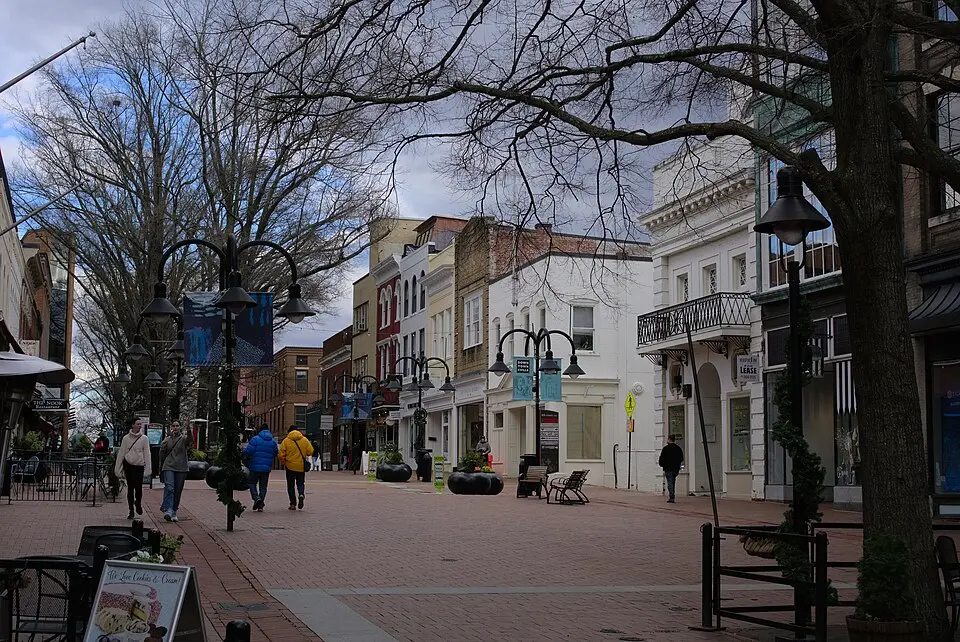 Charlottesville, VA