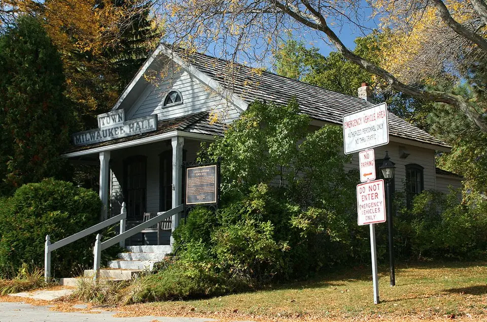 Glendale, WI