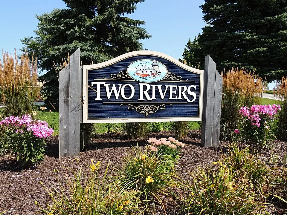 Two Rivers, WI