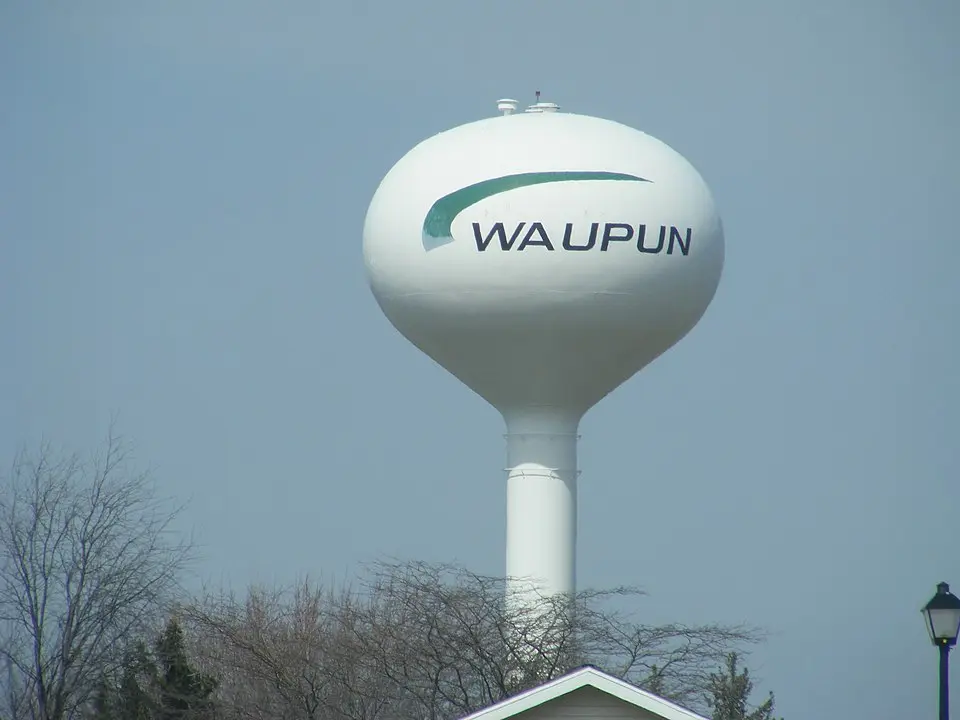 Waupun, WI